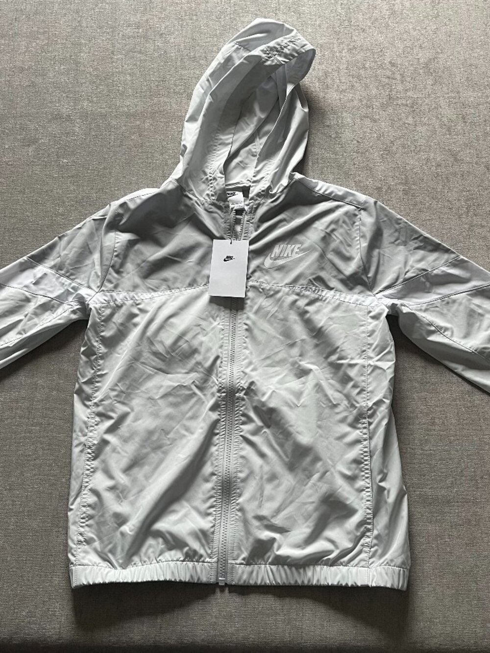 Nike Windrunner Hooded Jacket Boys Large White Full Zip Pocket Vented NWT NEW